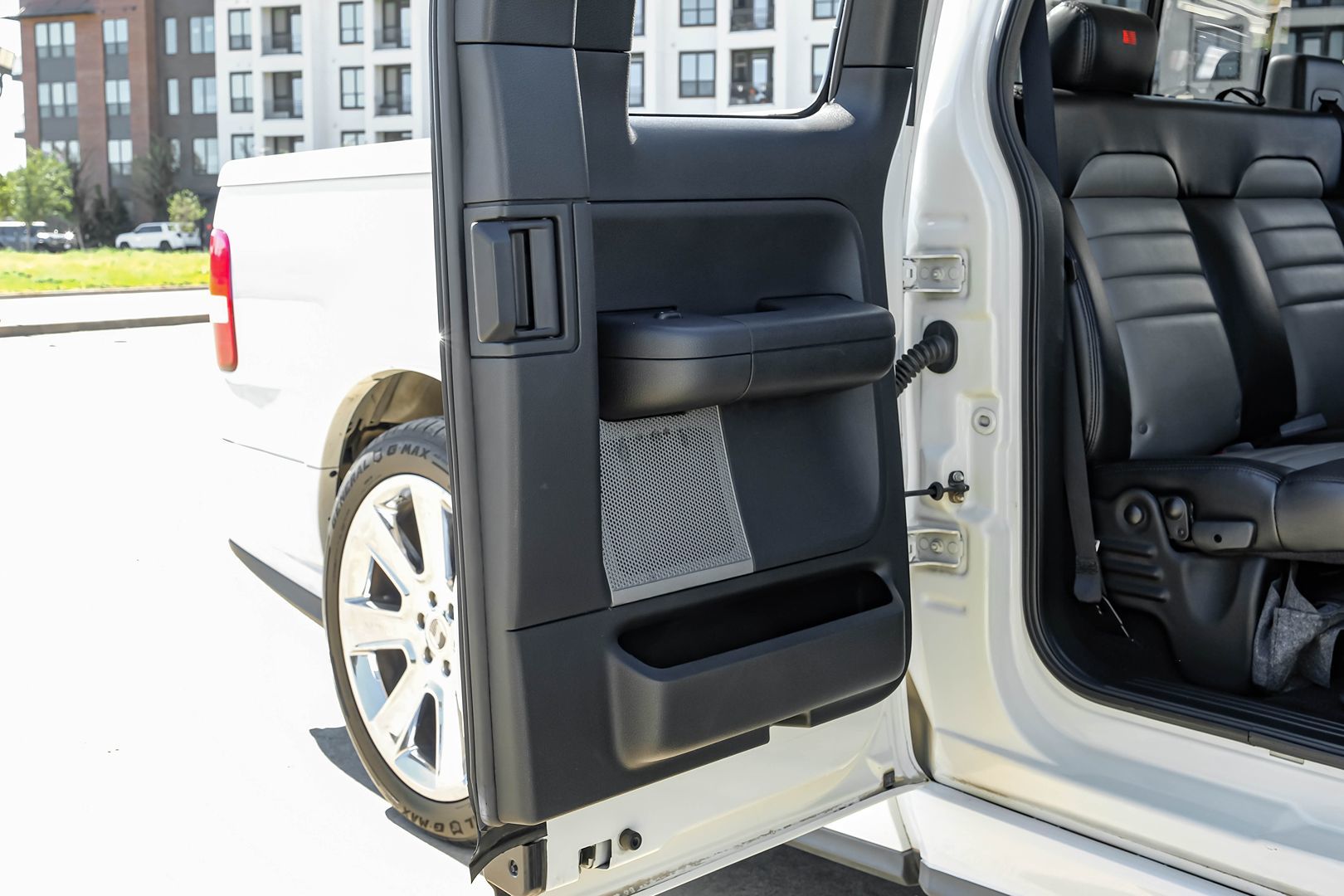 Photo 40 of this Ford F-150