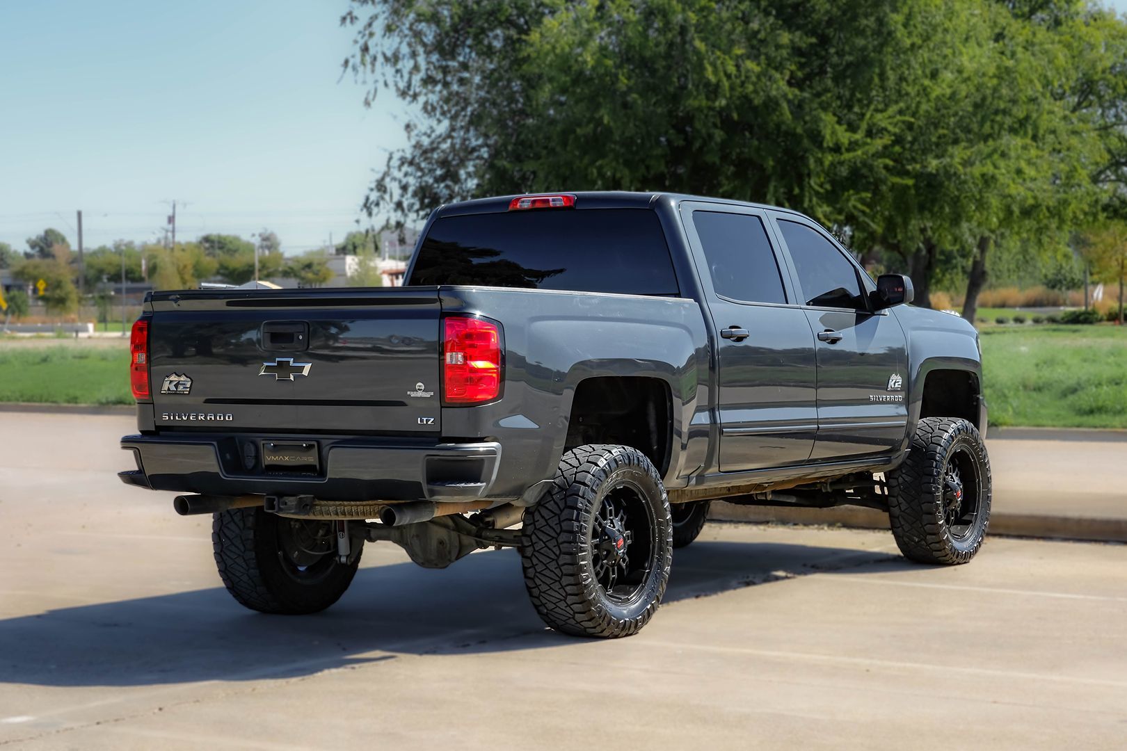 Photo 9 of this Chevrolet Silverado 1500