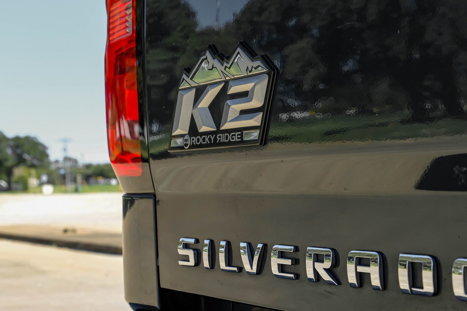 Photo 42 of this Chevrolet Silverado 1500