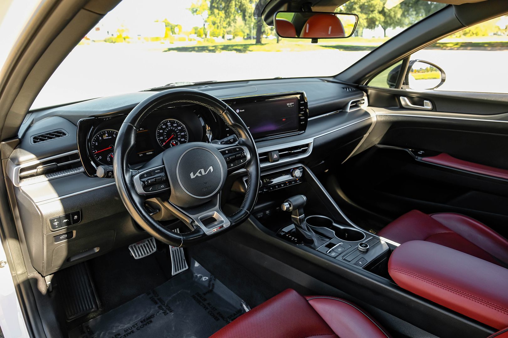 Photo 4 of this Kia K5