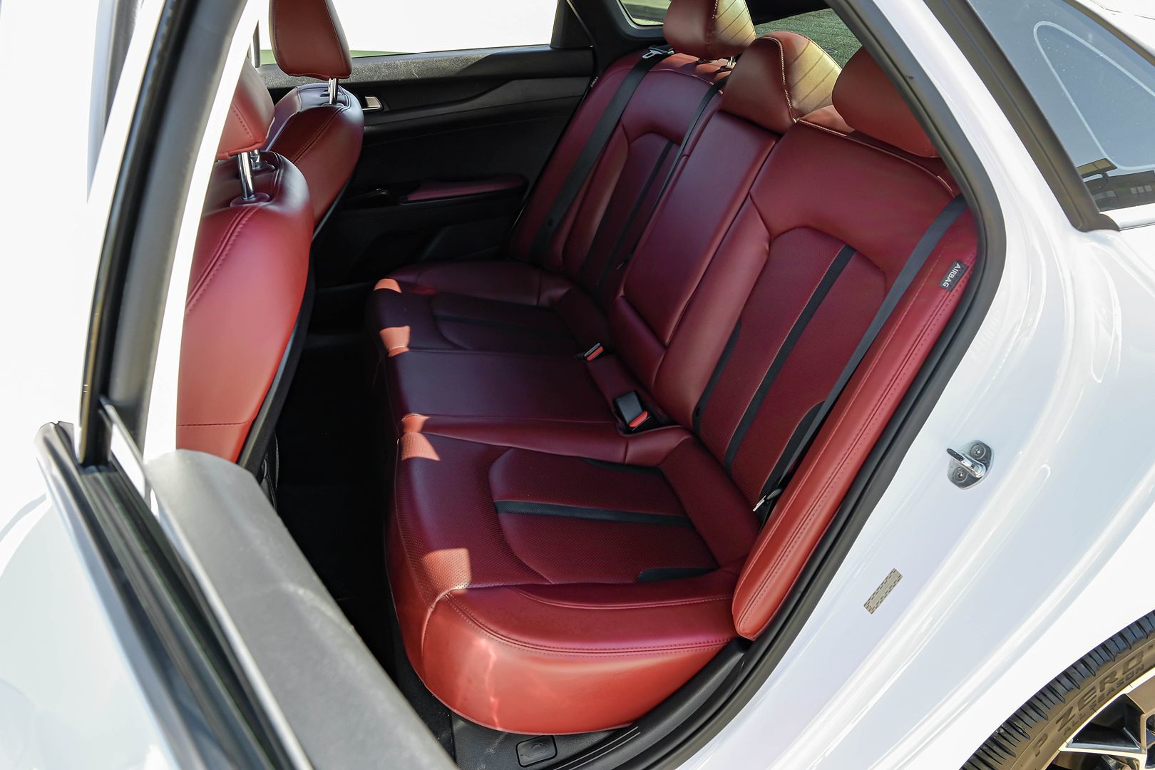 Photo 41 of this Kia K5