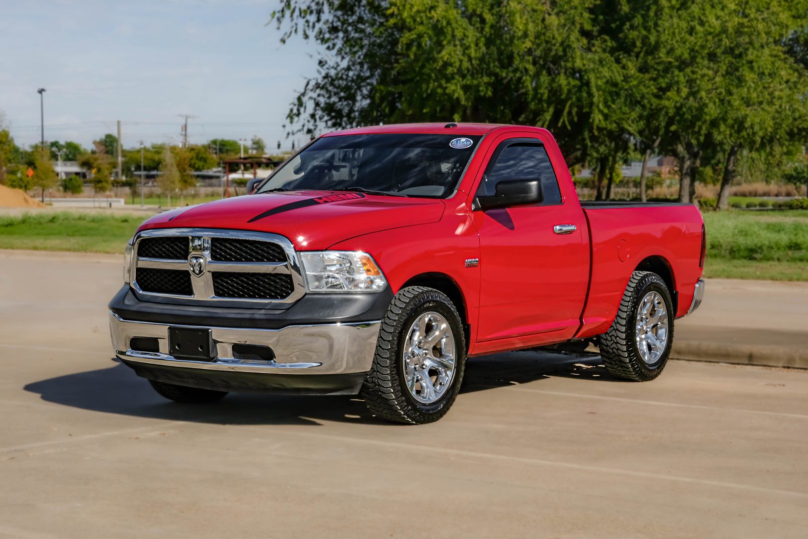 Photo 2 of this Ram 1500