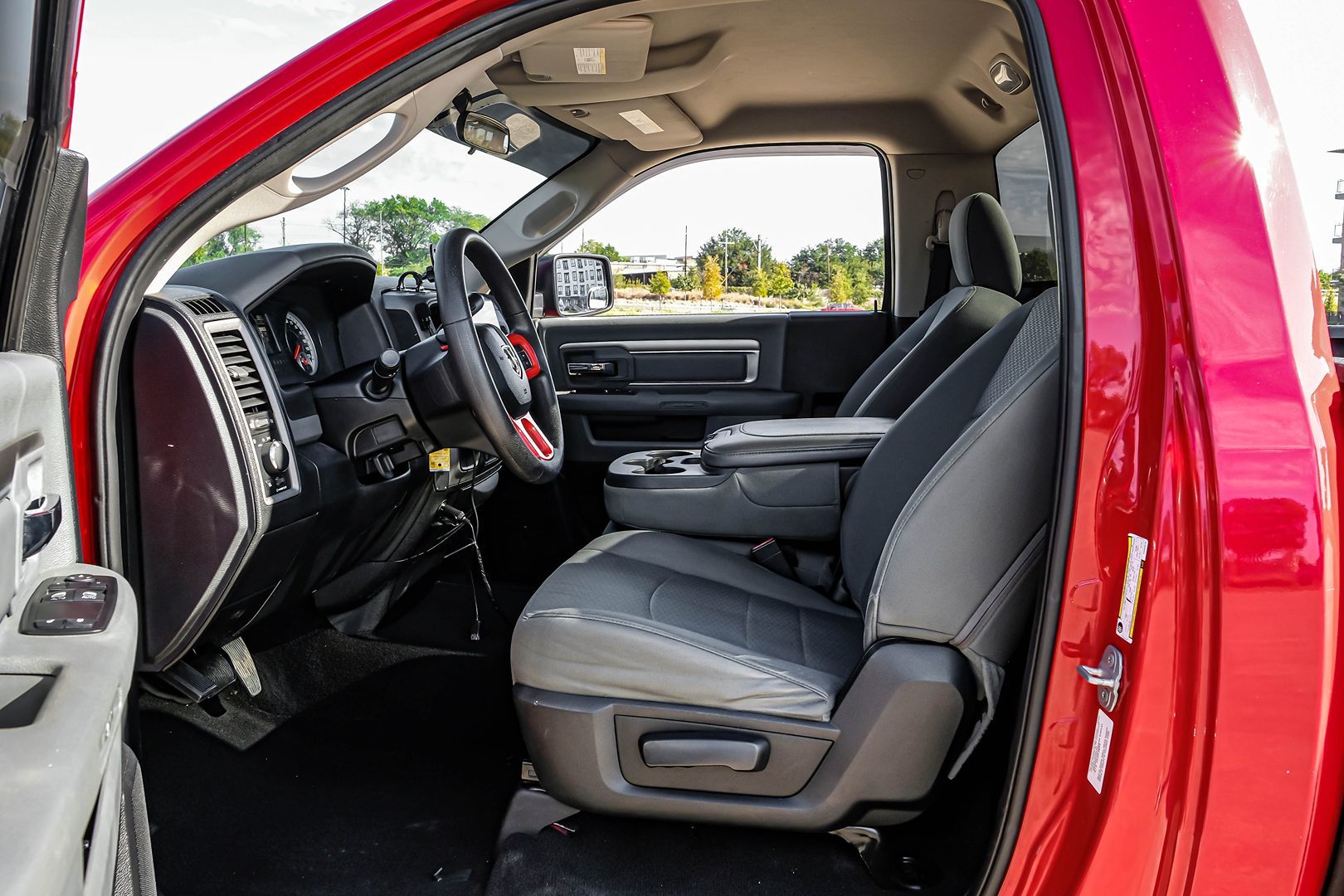 Photo 5 of this Ram 1500
