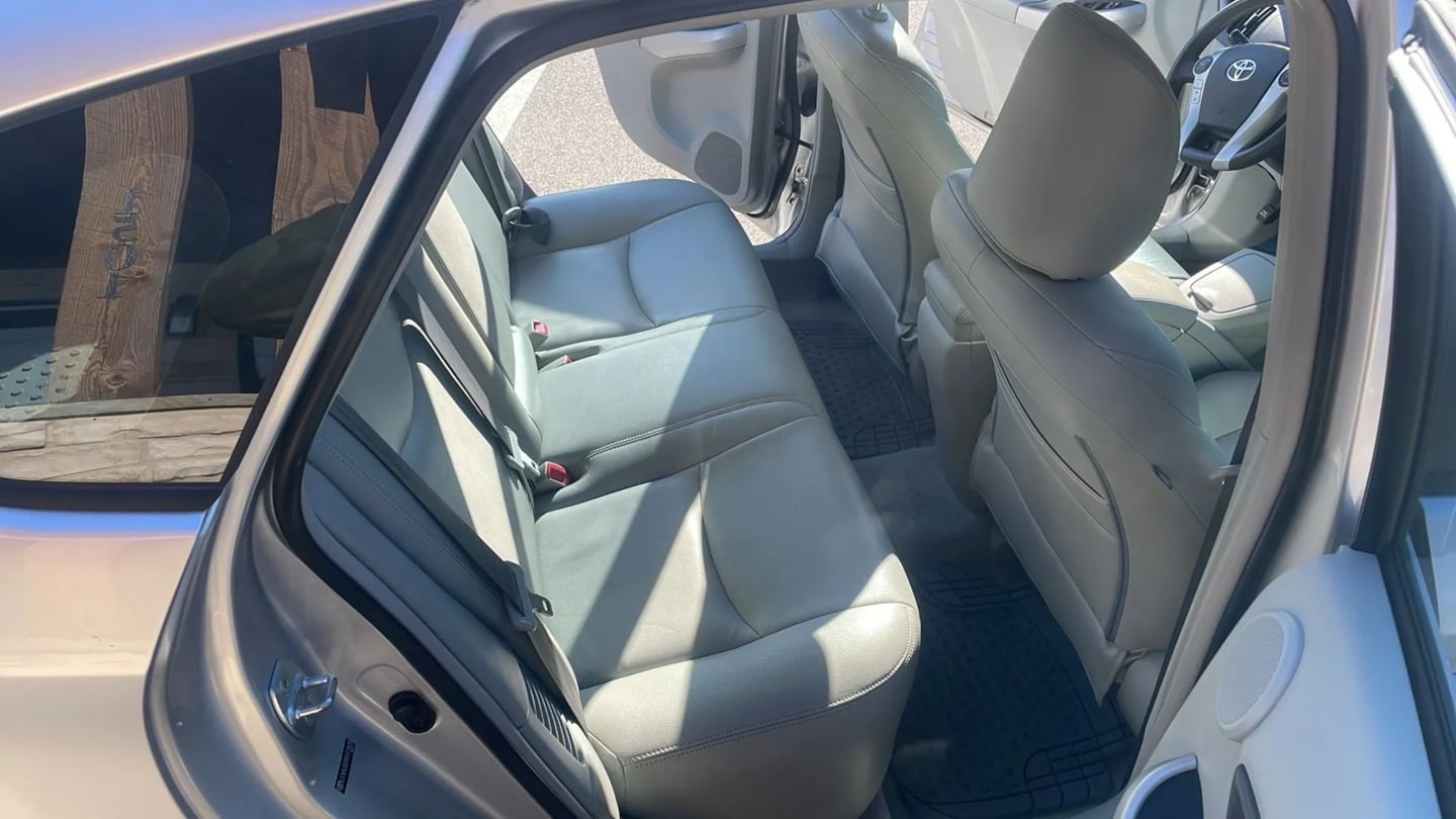 2011 Toyota Prius III - Photo 19