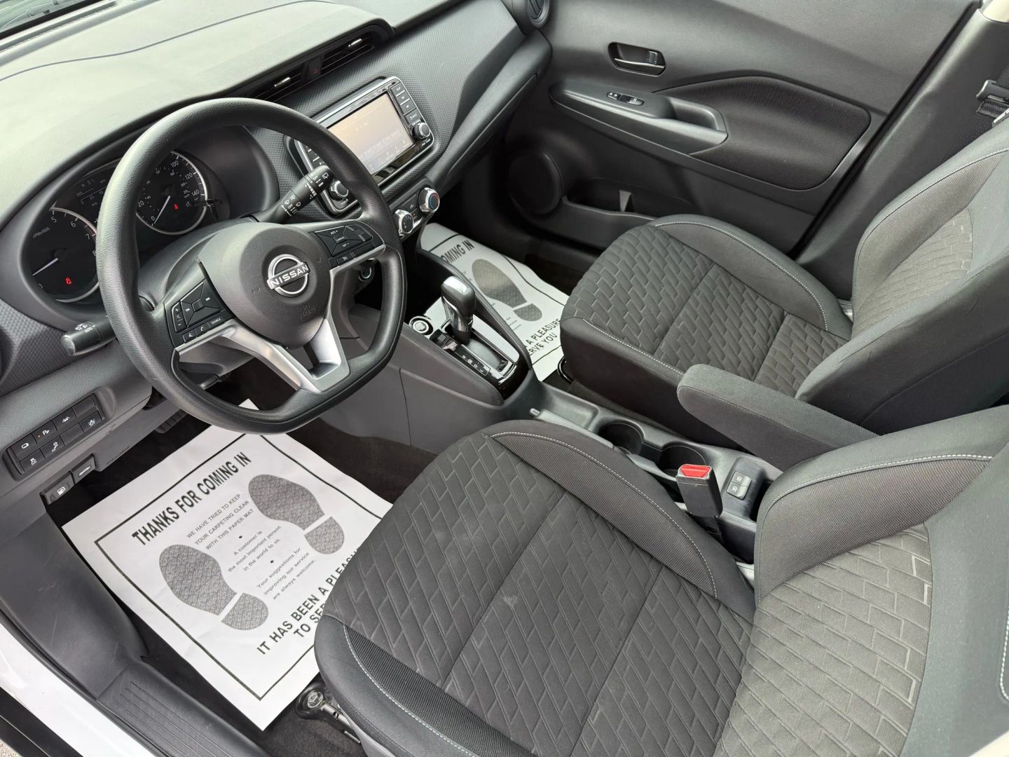 2022 Nissan Kicks S - Photo 9