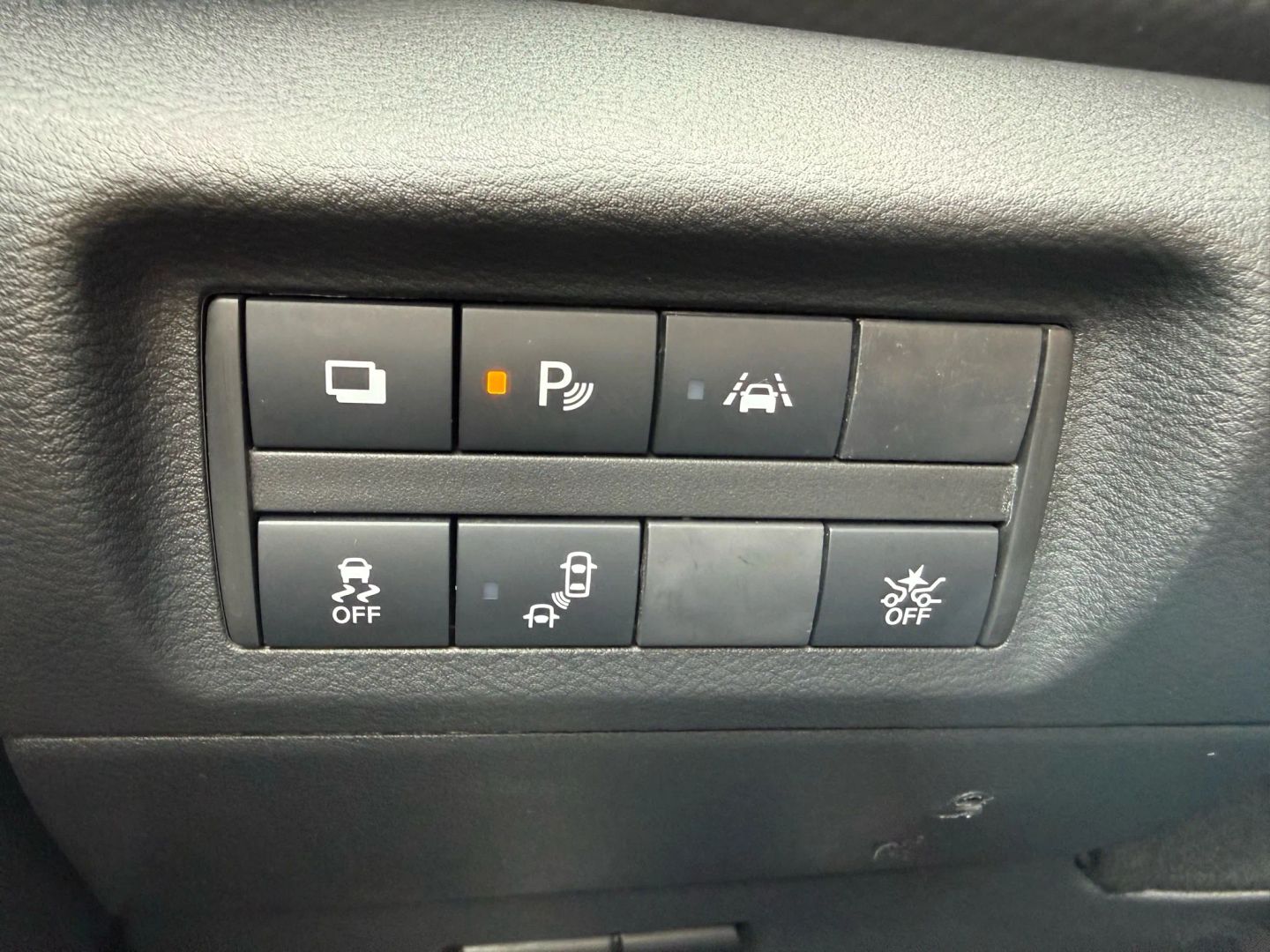 2022 Nissan Kicks S - Photo 13