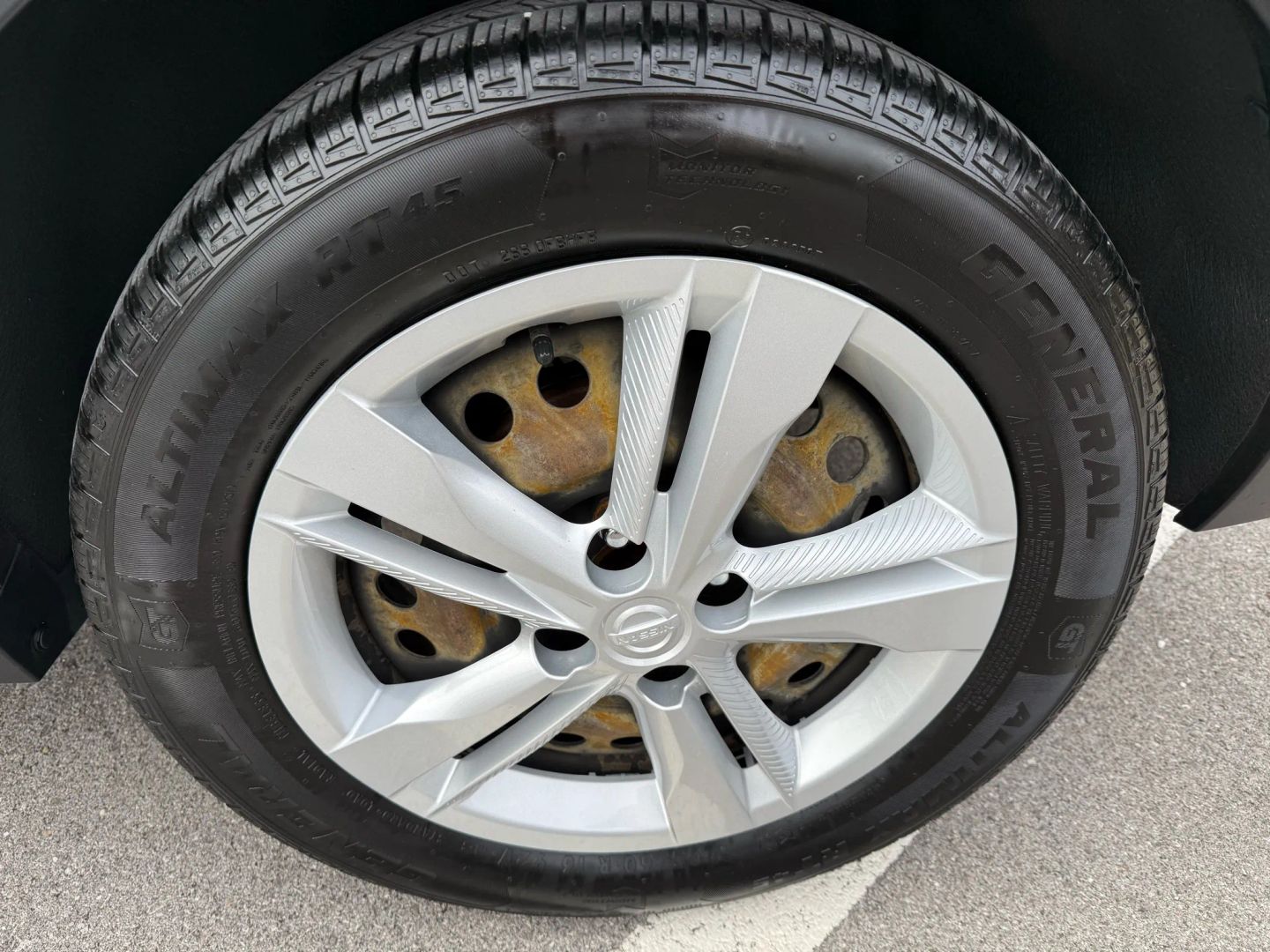 2022 Nissan Kicks S - Photo 31