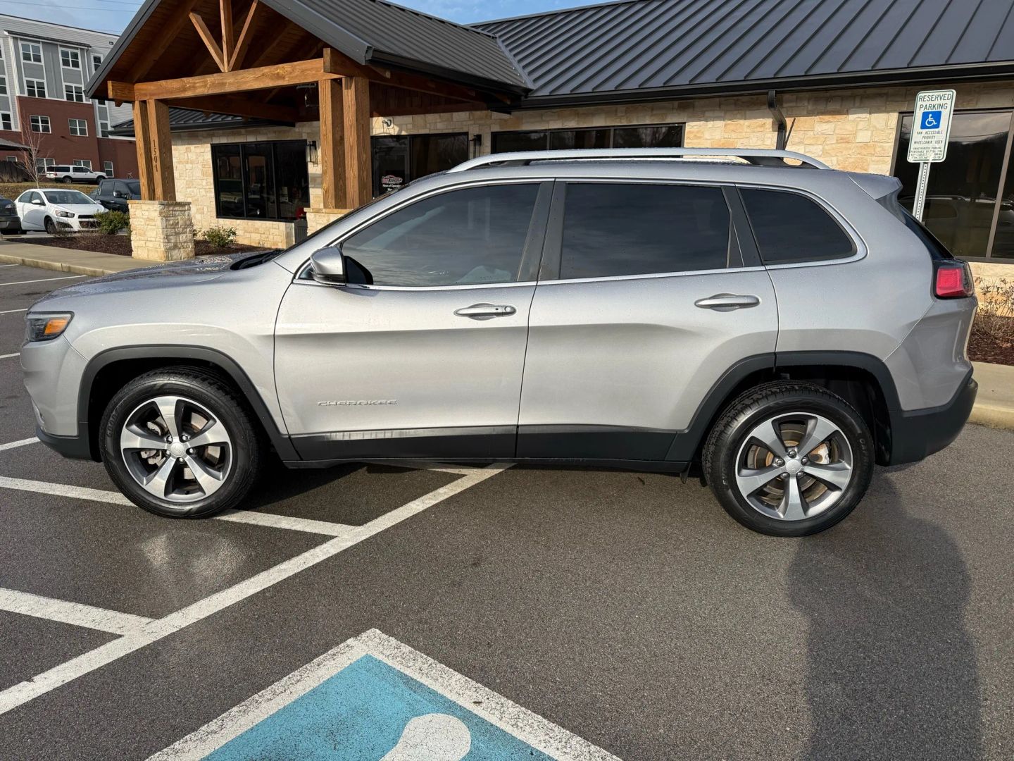 2019 Jeep Cherokee Limited - Photo 2
