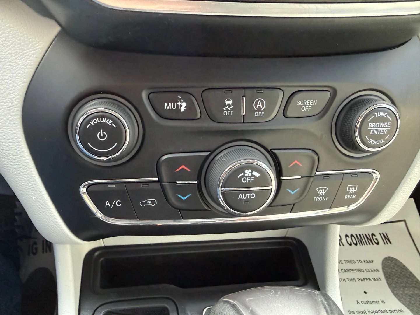 2019 Jeep Cherokee Limited - Photo 18