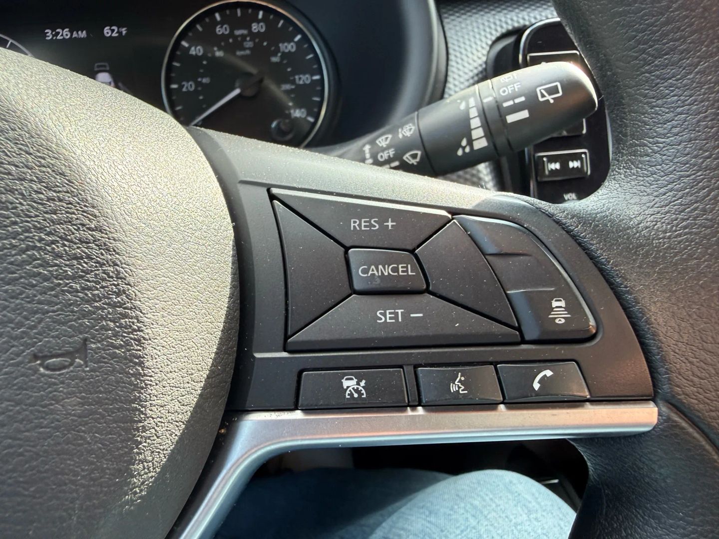 2023 Nissan Kicks SV - Photo 12