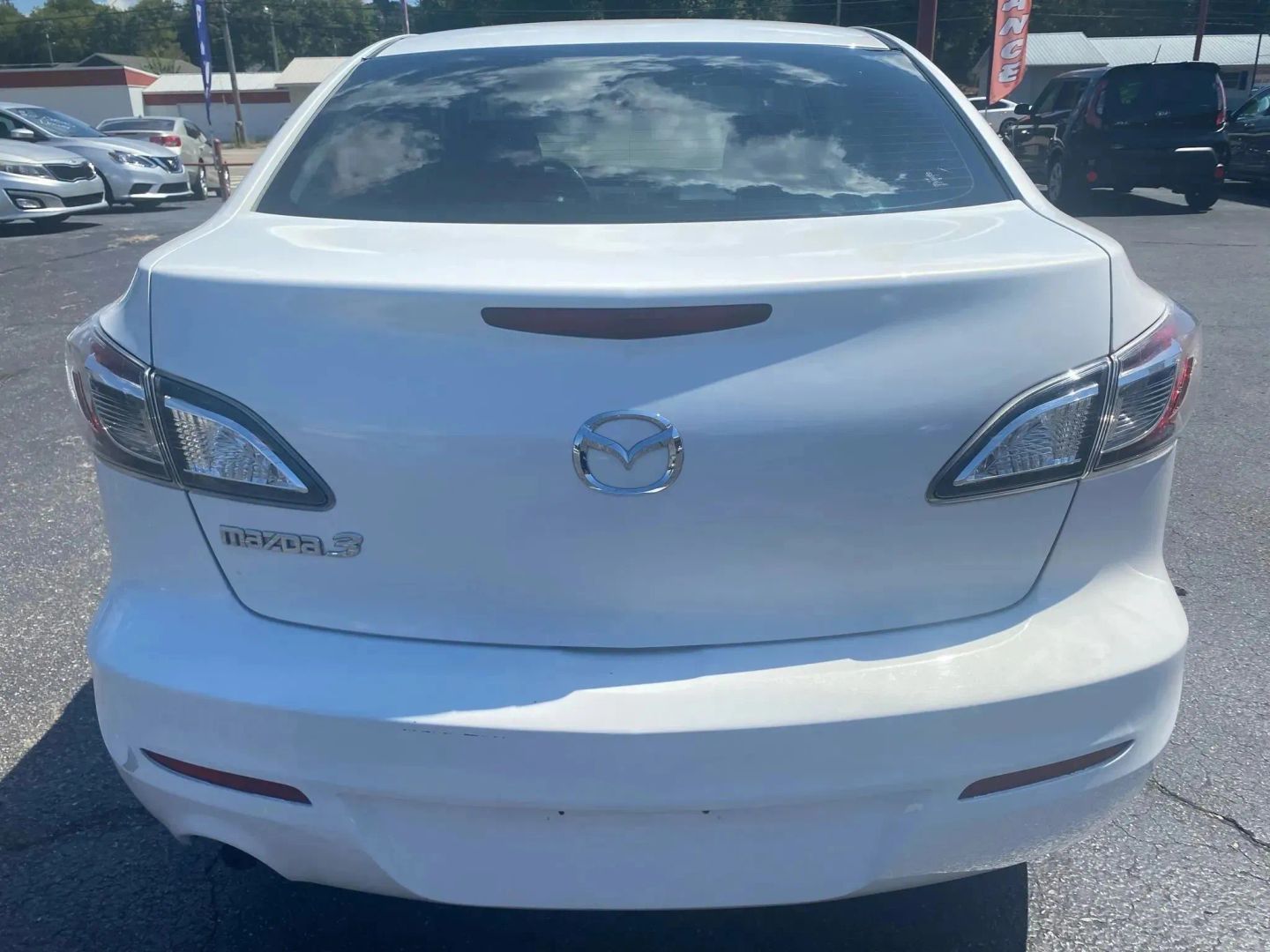 2013 Mazda MAZDA3 i SV - Photo 6