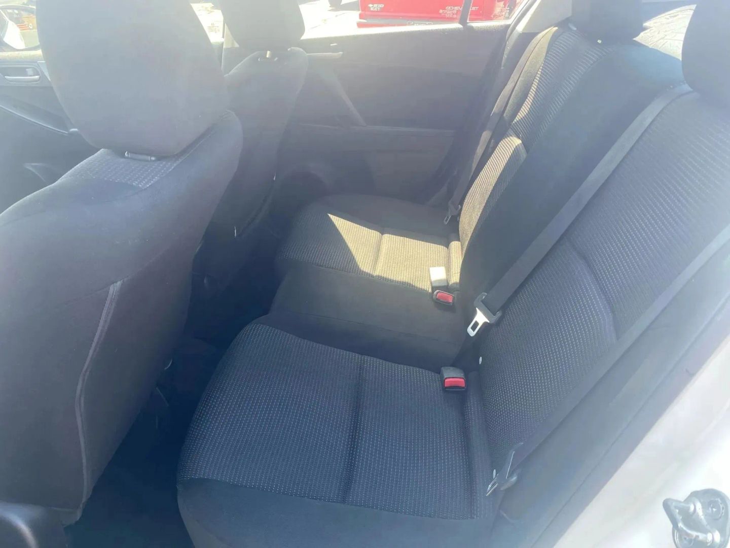 2013 Mazda MAZDA3 i SV - Photo 14