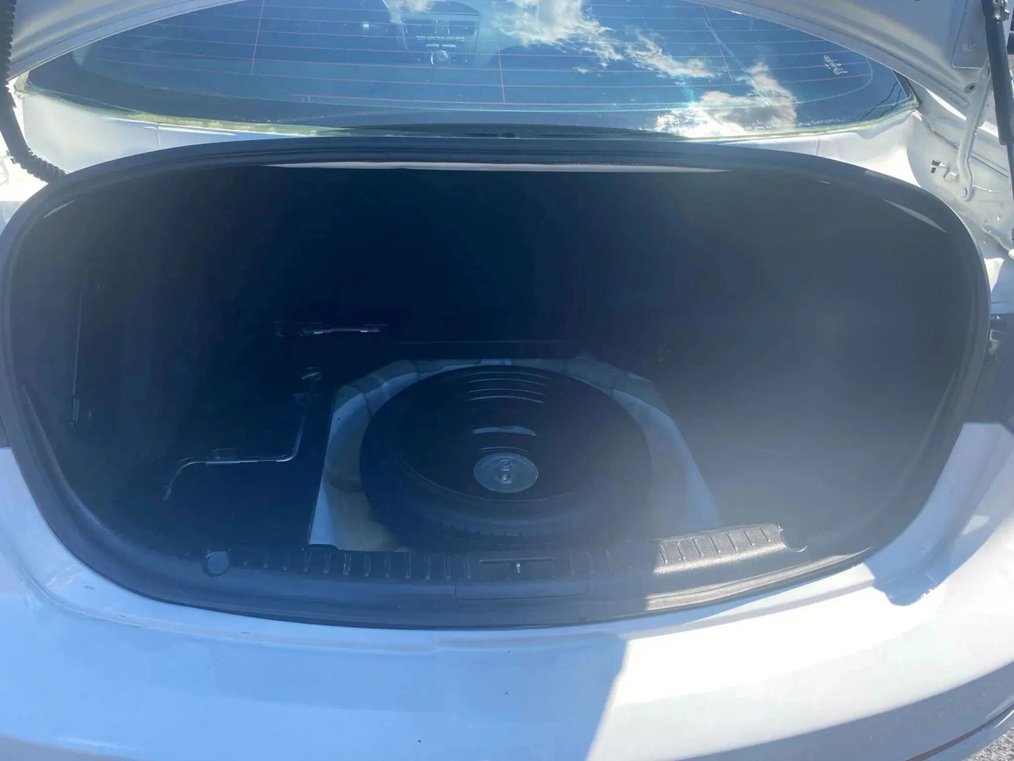 2013 Mazda MAZDA3 i SV - Photo 15