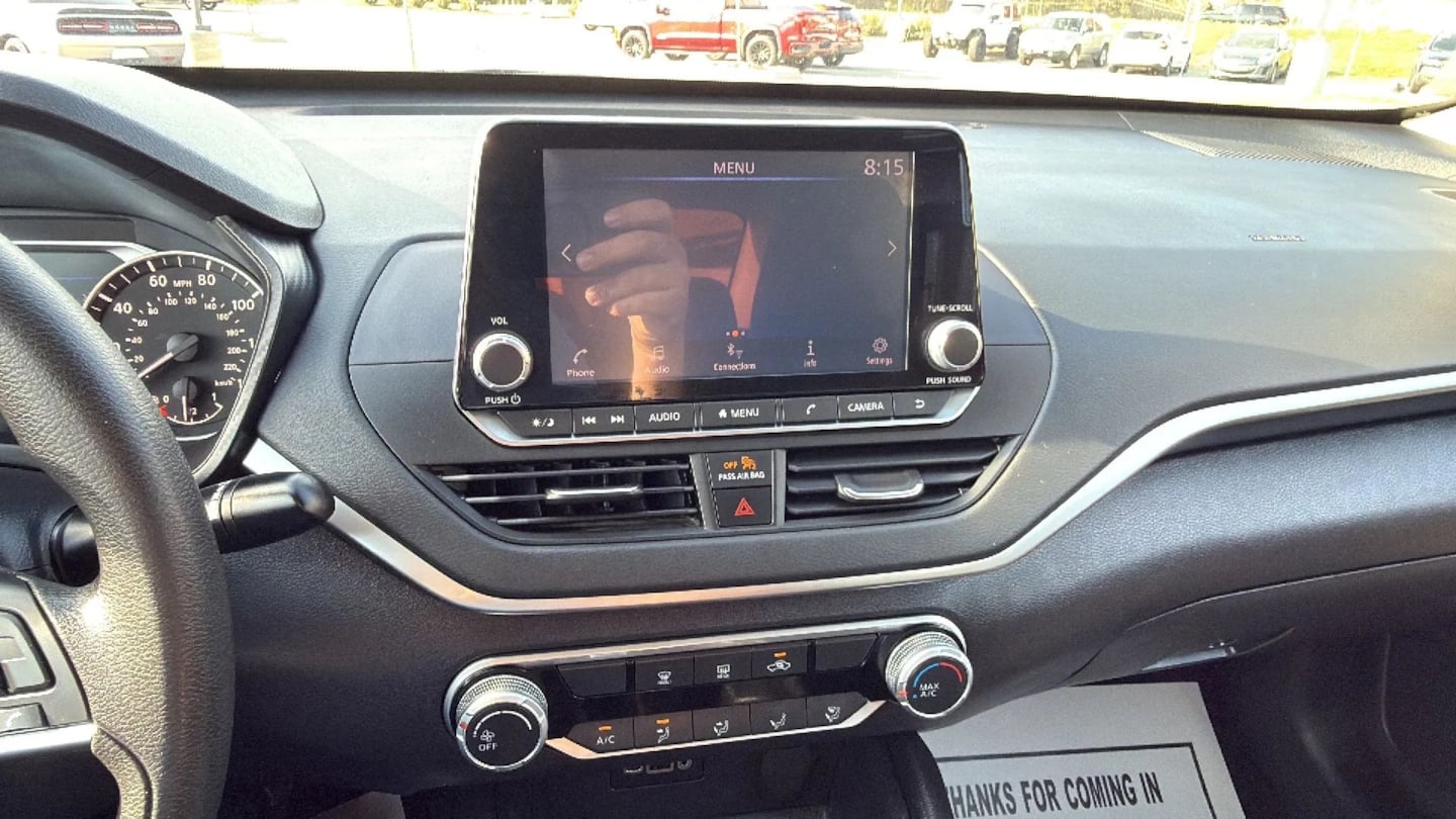 2020 Nissan Altima S - Photo 14