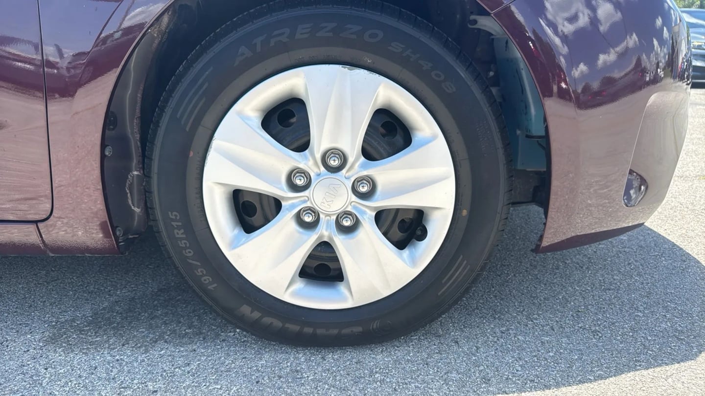 2018 Kia FORTE LX - Photo 35