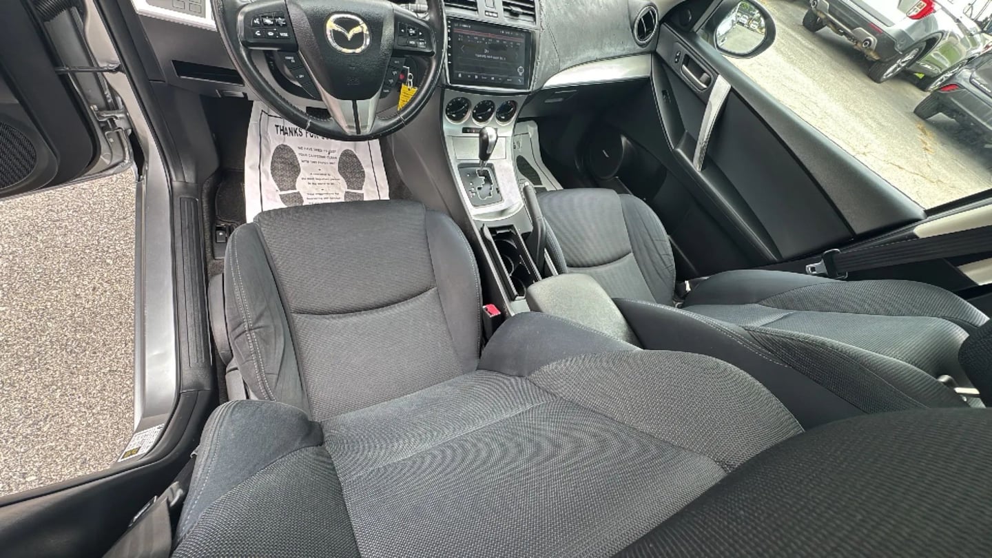 2010 Mazda MAZDA3 s Sport - Photo 11