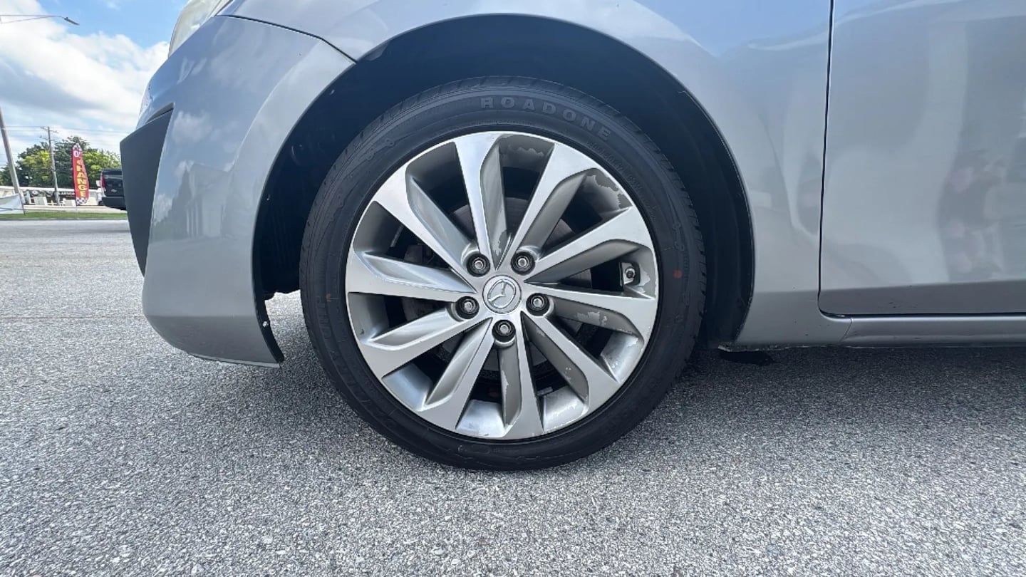 2010 Mazda MAZDA3 s Sport - Photo 34