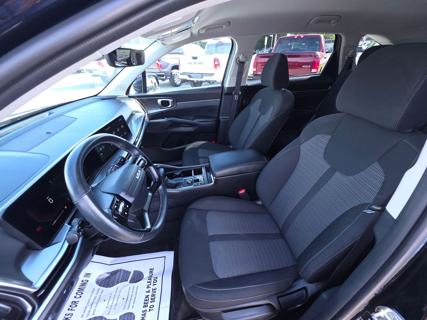 Photo 11 of this Kia Sorento
