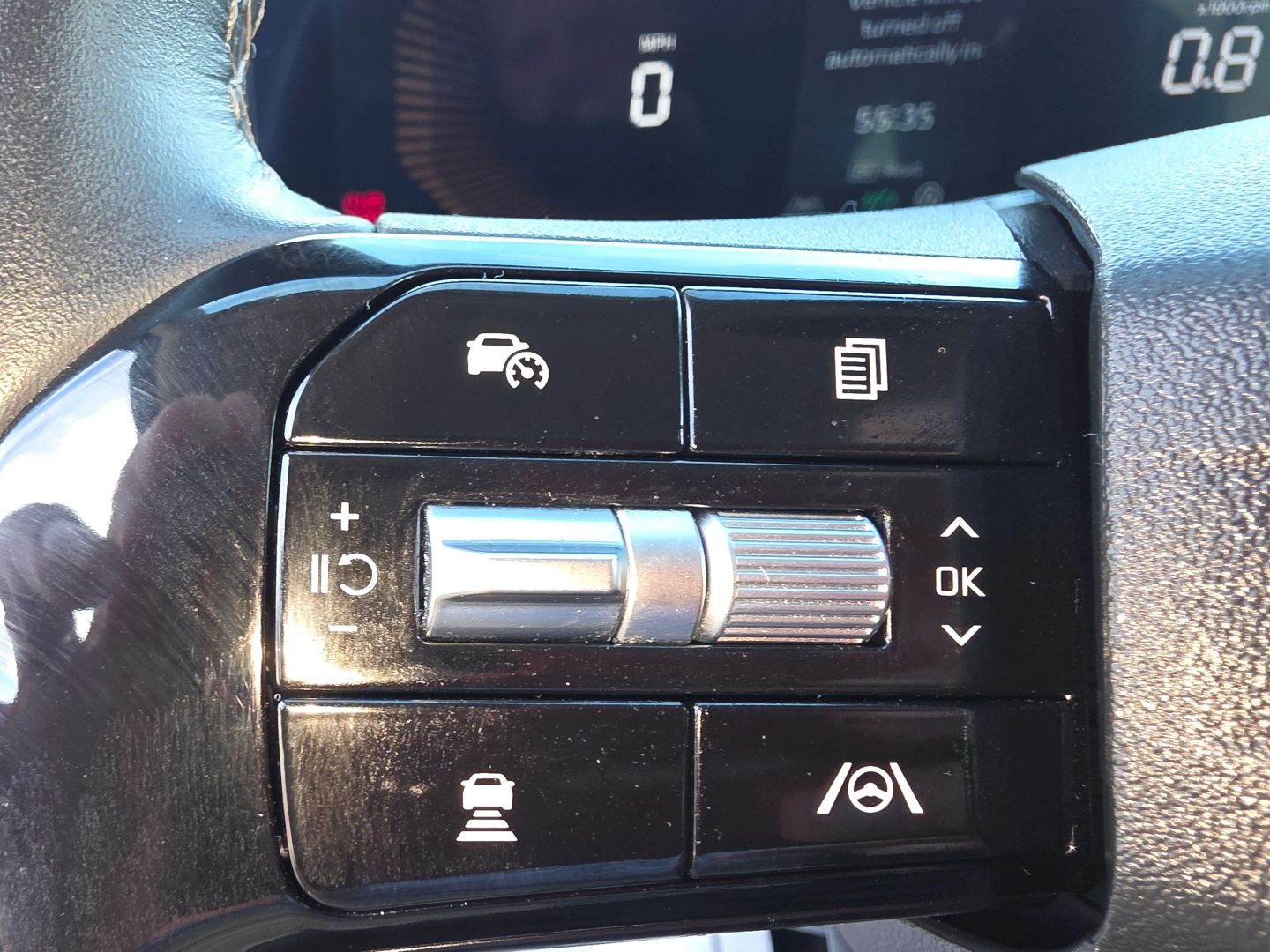Photo 16 of this Kia Sorento