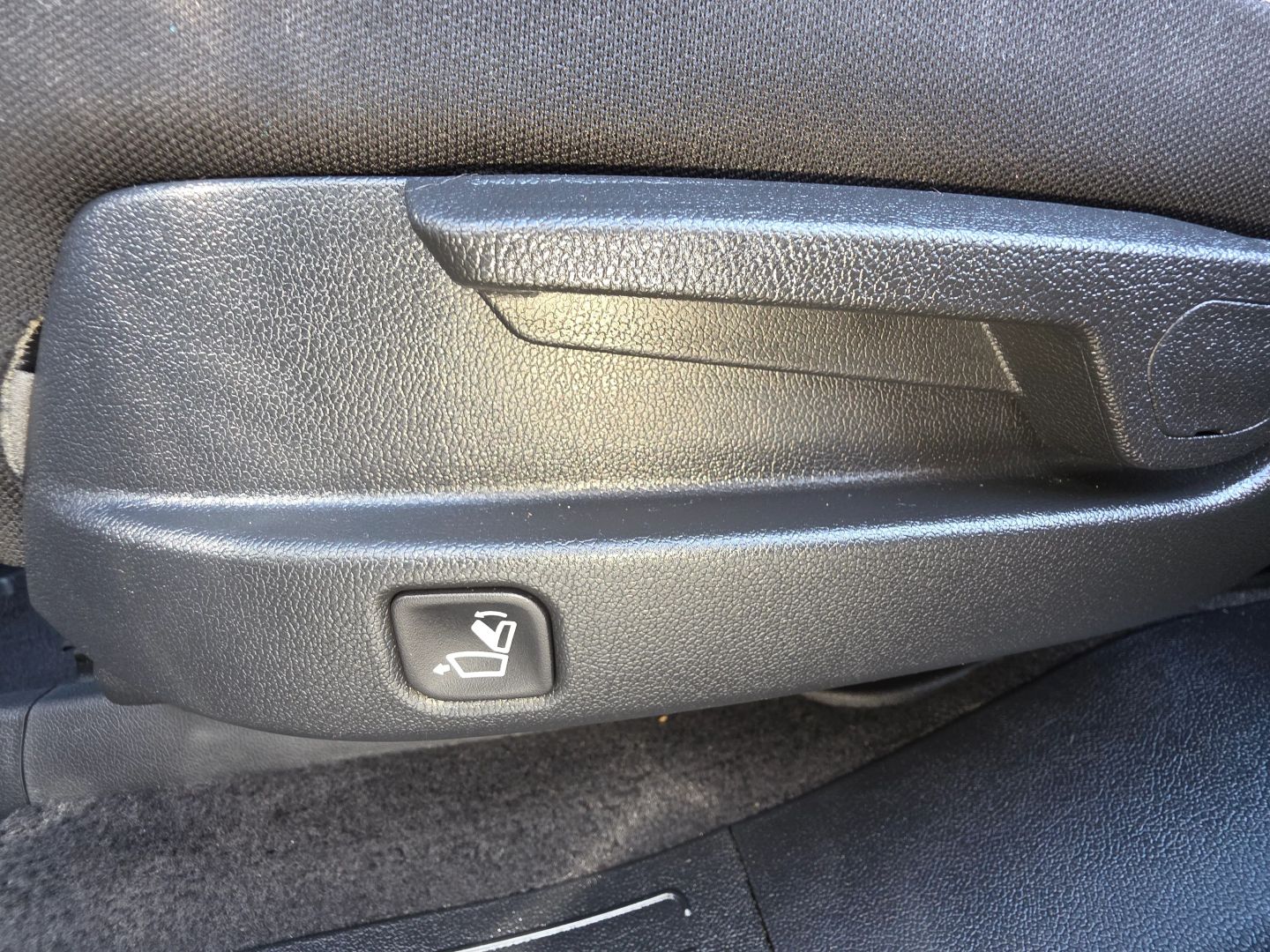 Photo 25 of this Kia Sorento