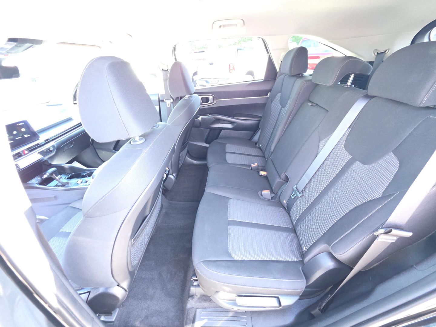 Photo 26 of this Kia Sorento