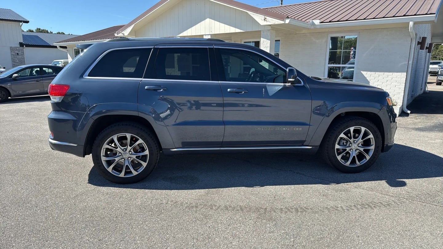 Photo 6 of this Jeep Grand Cherokee