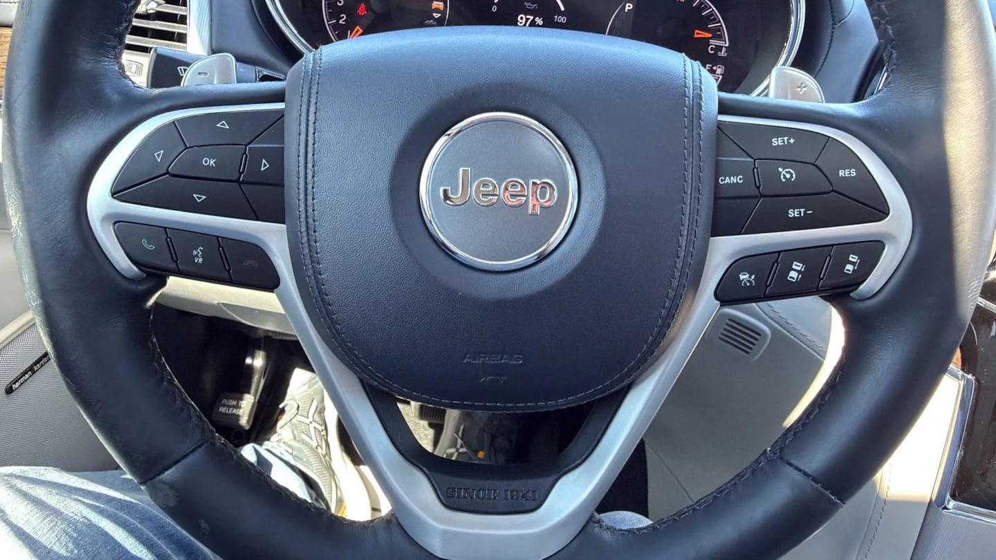 Photo 10 of this Jeep Grand Cherokee