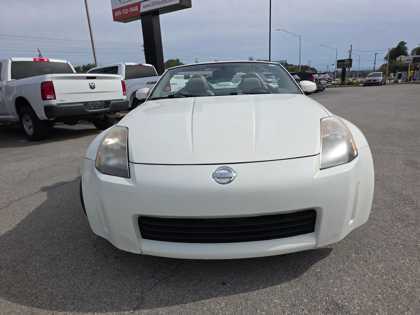 Photo 7 of this Nissan 350Z