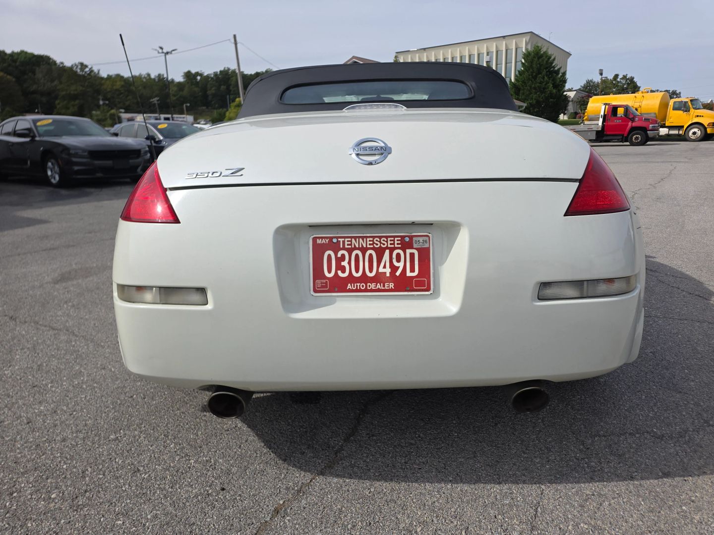 Photo 11 of this Nissan 350Z