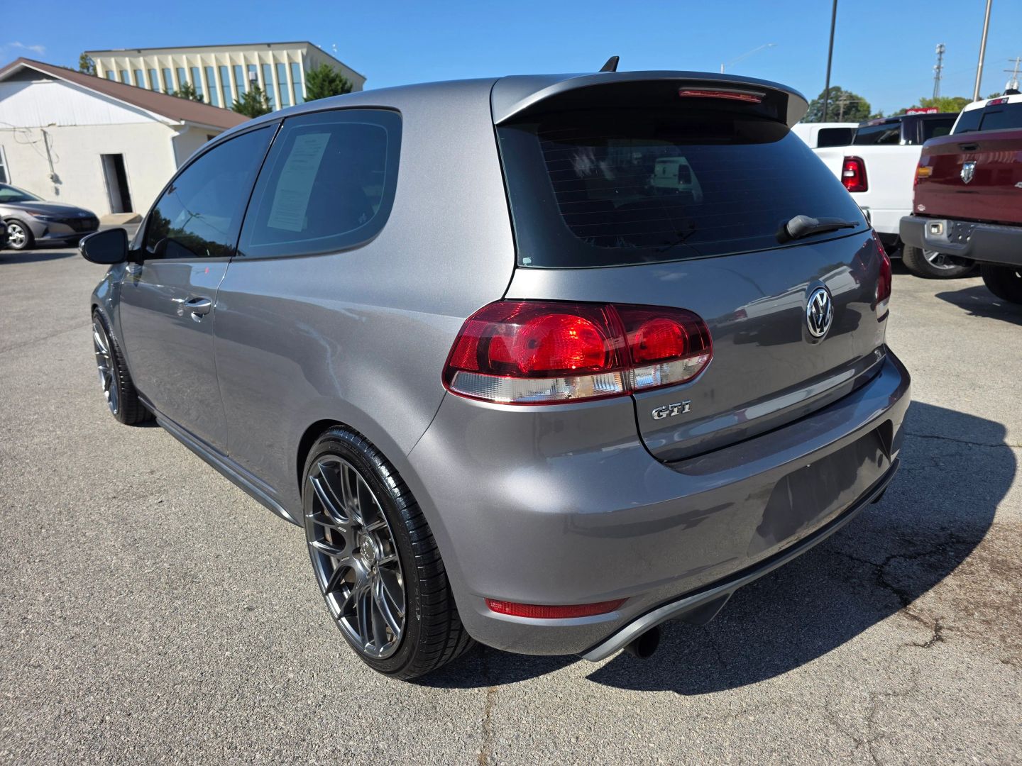 Photo 3 of this Volkswagen GTI