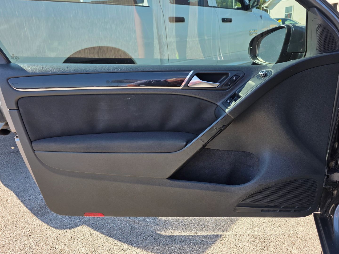Photo 9 of this Volkswagen GTI