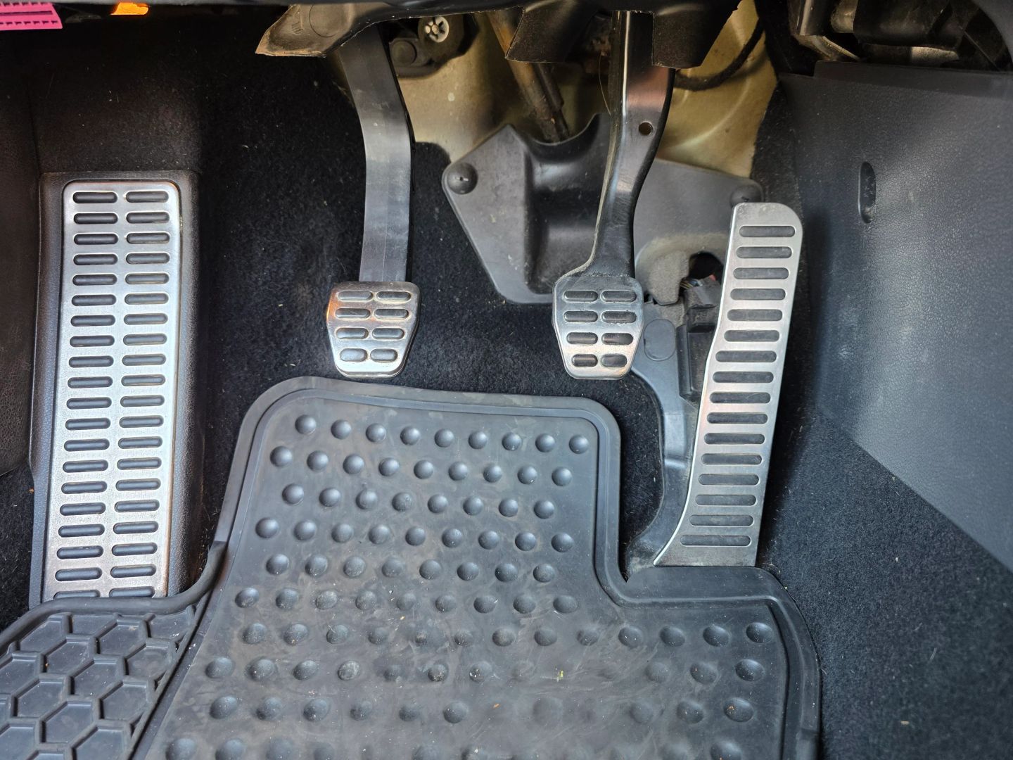 Photo 21 of this Volkswagen GTI