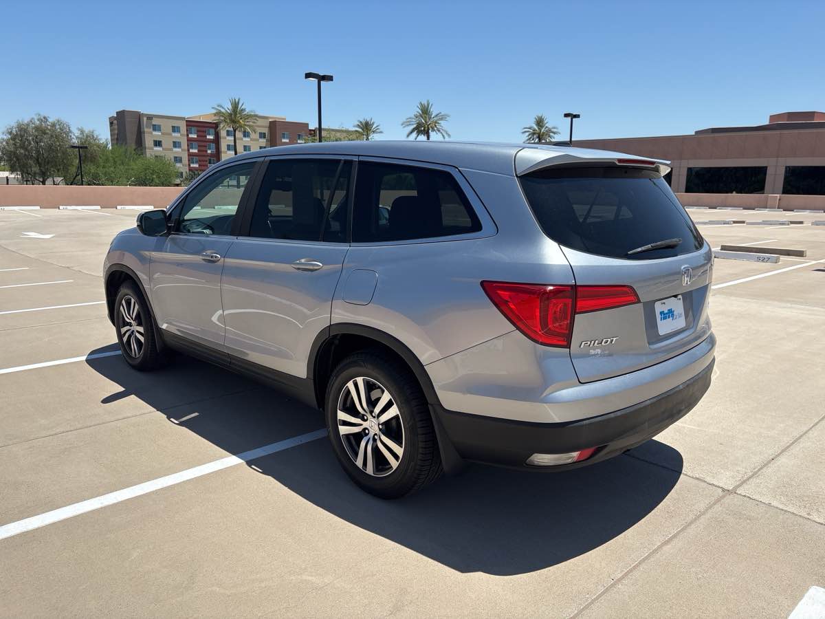 Image 4 of 2016-Honda-Pilot-EX-L