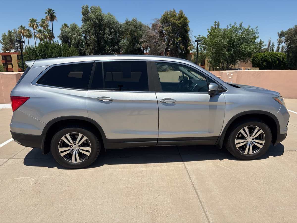 Image 8 of 2016-Honda-Pilot-EX-L
