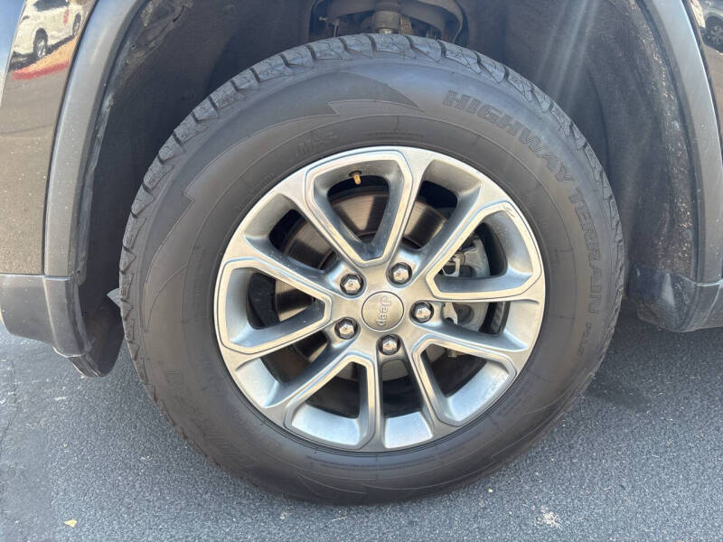Image 10 of 2015-Jeep-Grand-Cherokee-Limited