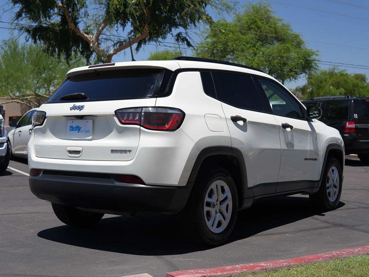 Image 6 of 2017-Jeep-Compass-Sport