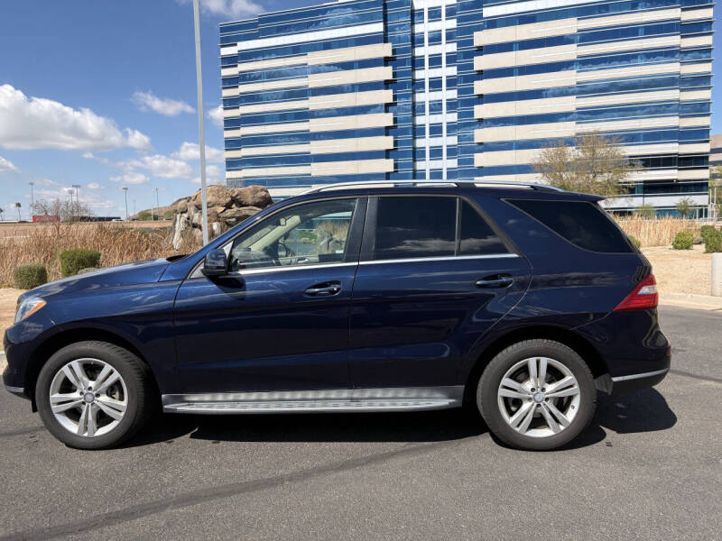 Image 10 of 2015-Mercedes-Benz-ML-350-SUV