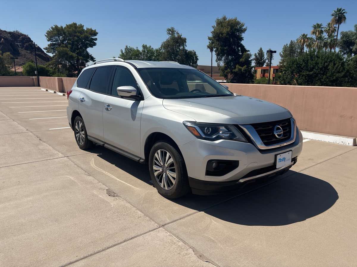 Image 9 of 2019-Nissan-Pathfinder-SL