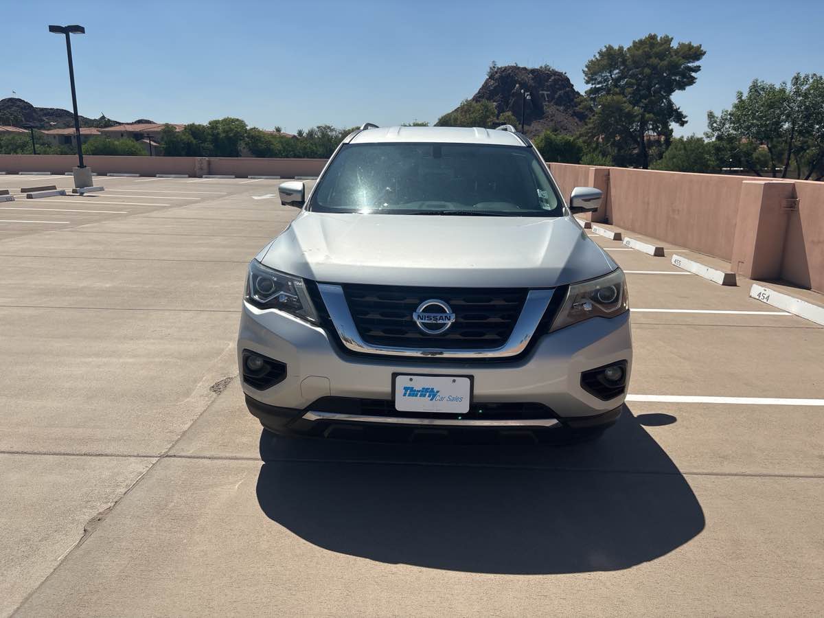 Image 10 of 2019-Nissan-Pathfinder-SL