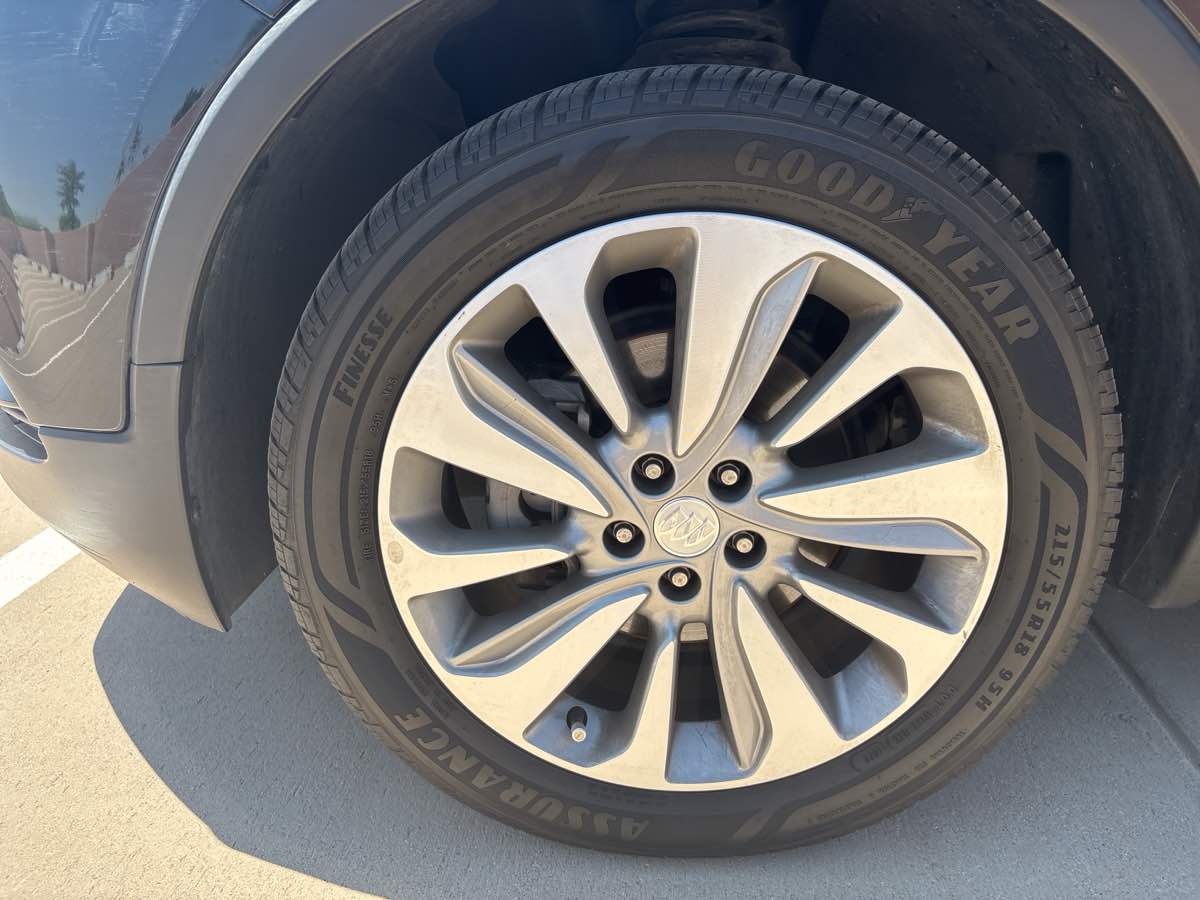 Image 10 of 2020-Buick-Encore-Preferred