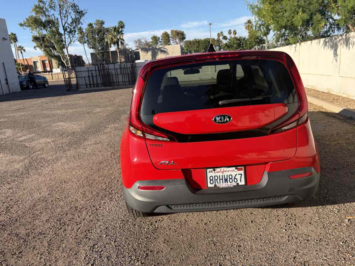 2020 Kia Soul LX - Photo 5