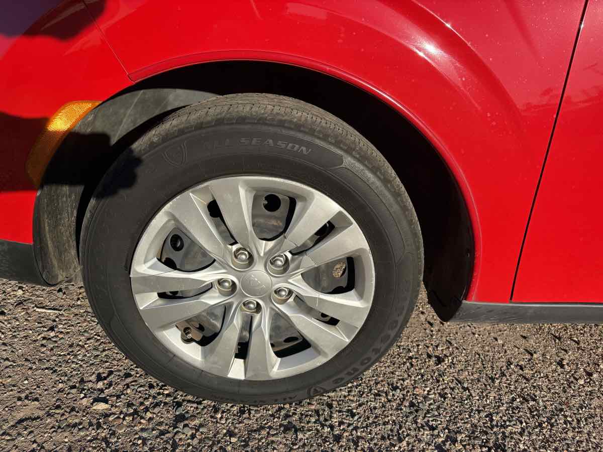 2020 Kia Soul LX - Photo 10