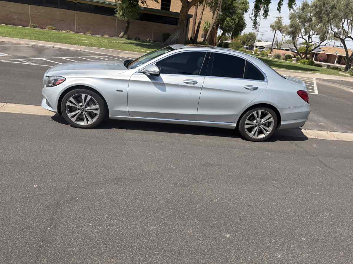 Mercedes-Benz c photo 3