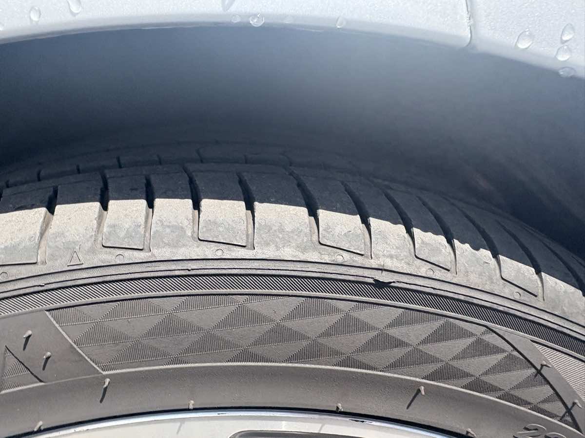 Mercedes-Benz c photo 11