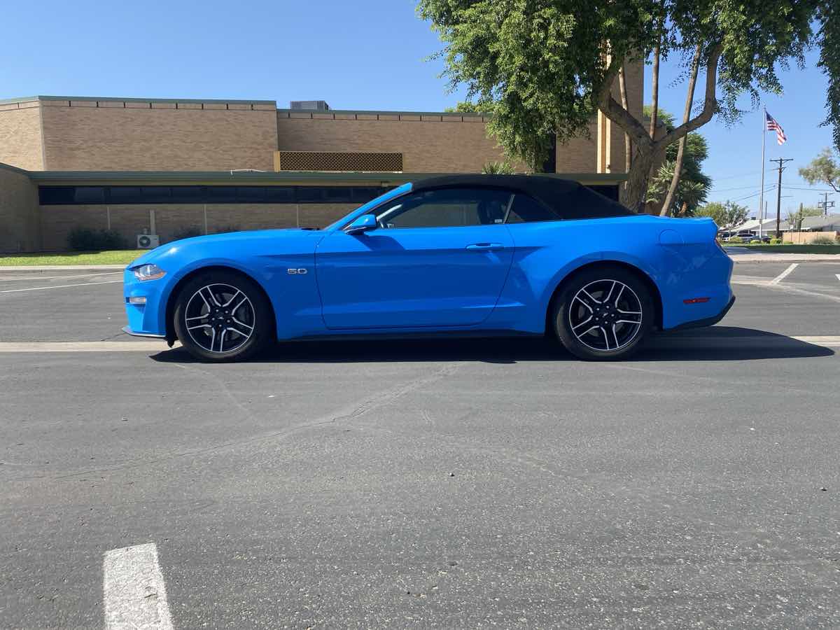 View vehicle photo 2