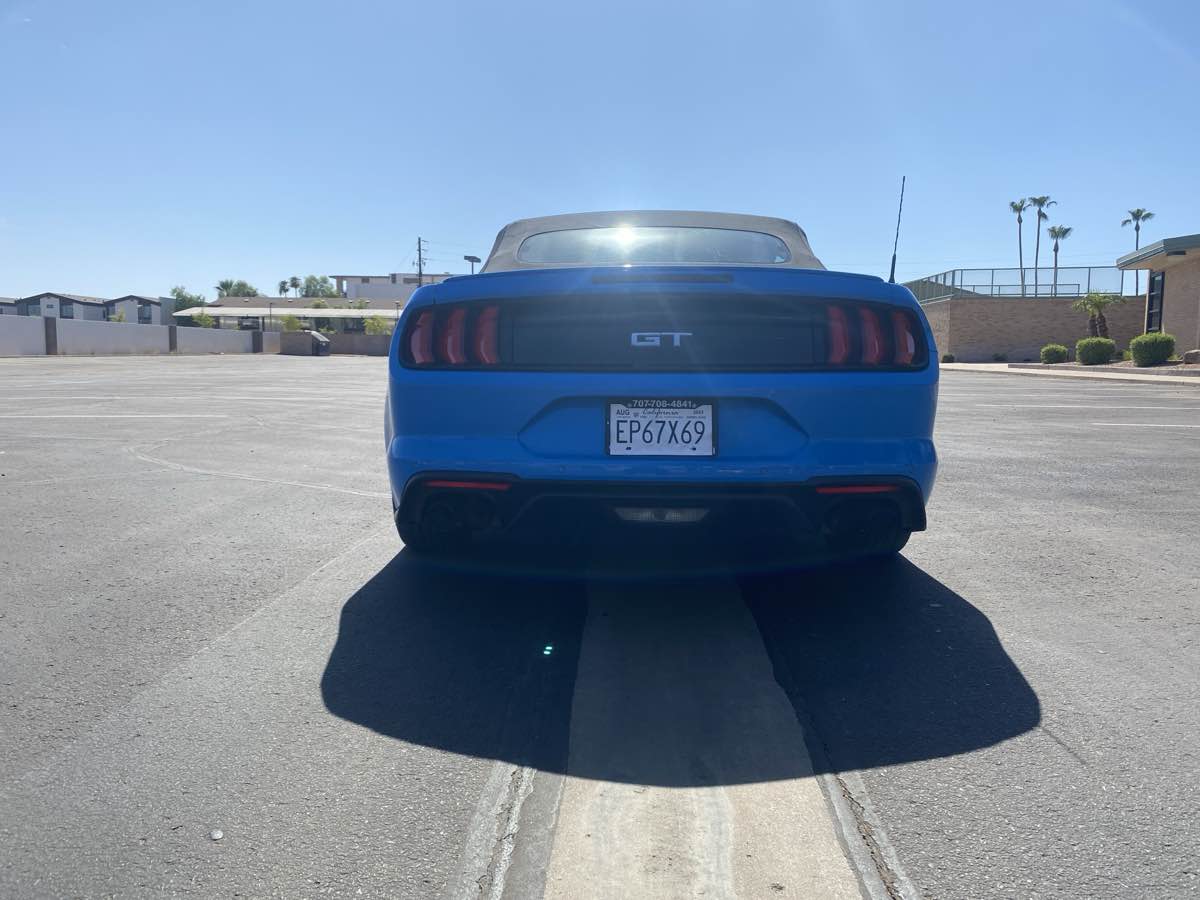 View vehicle photo 4