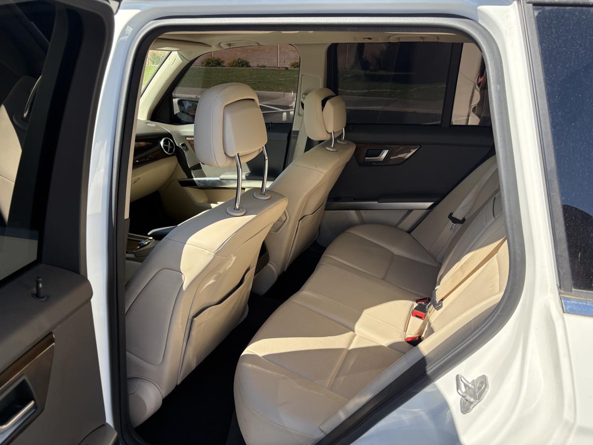 Mercedes-Benz GLK photo 16