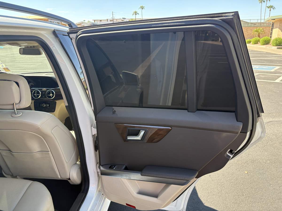 Mercedes-Benz GLK photo 21