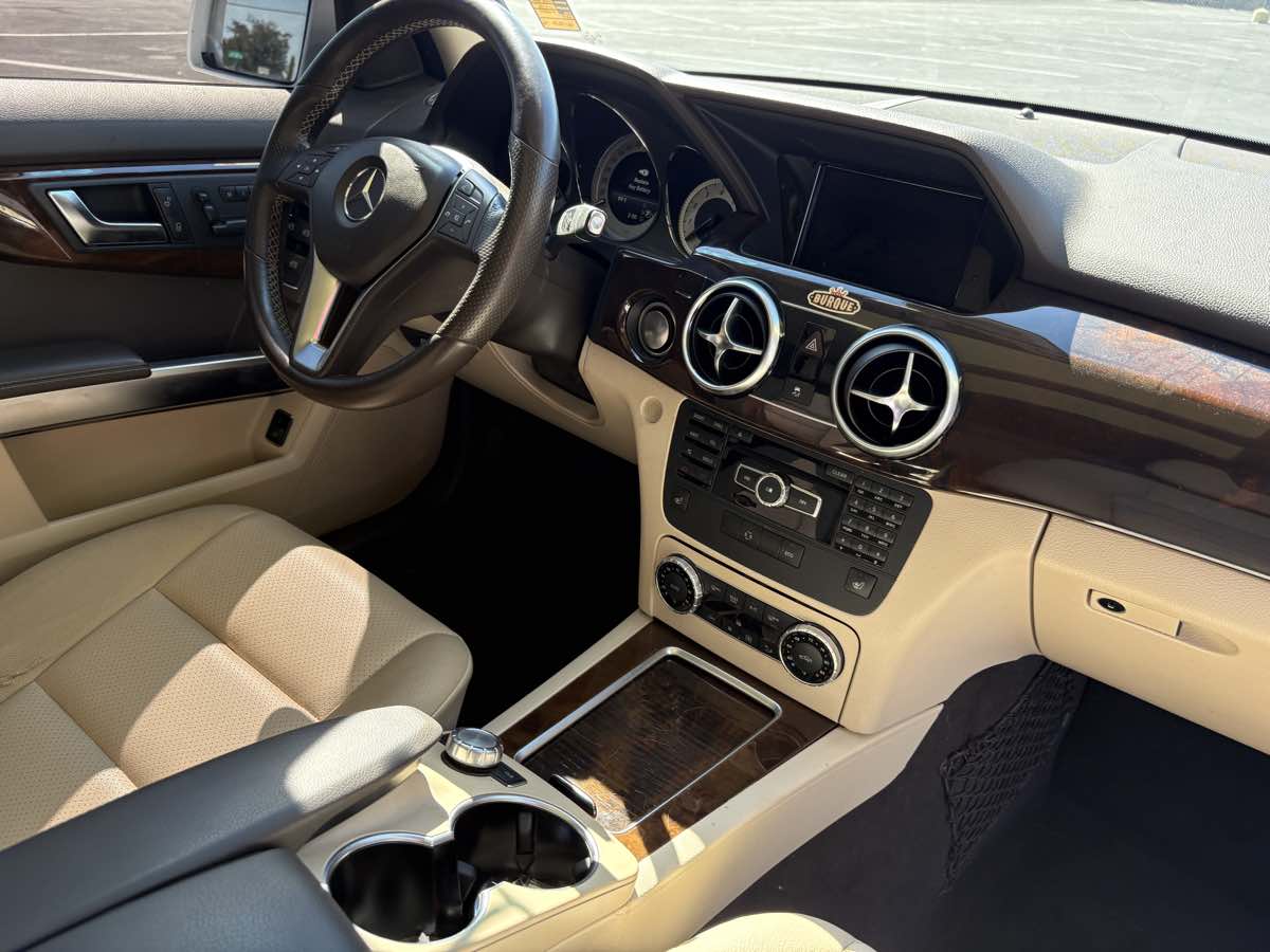 Mercedes-Benz GLK photo 26