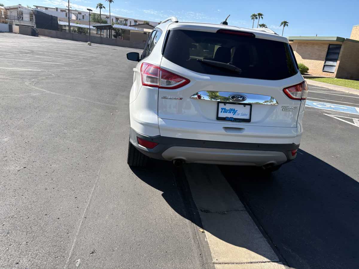 Ford Escape photo 5